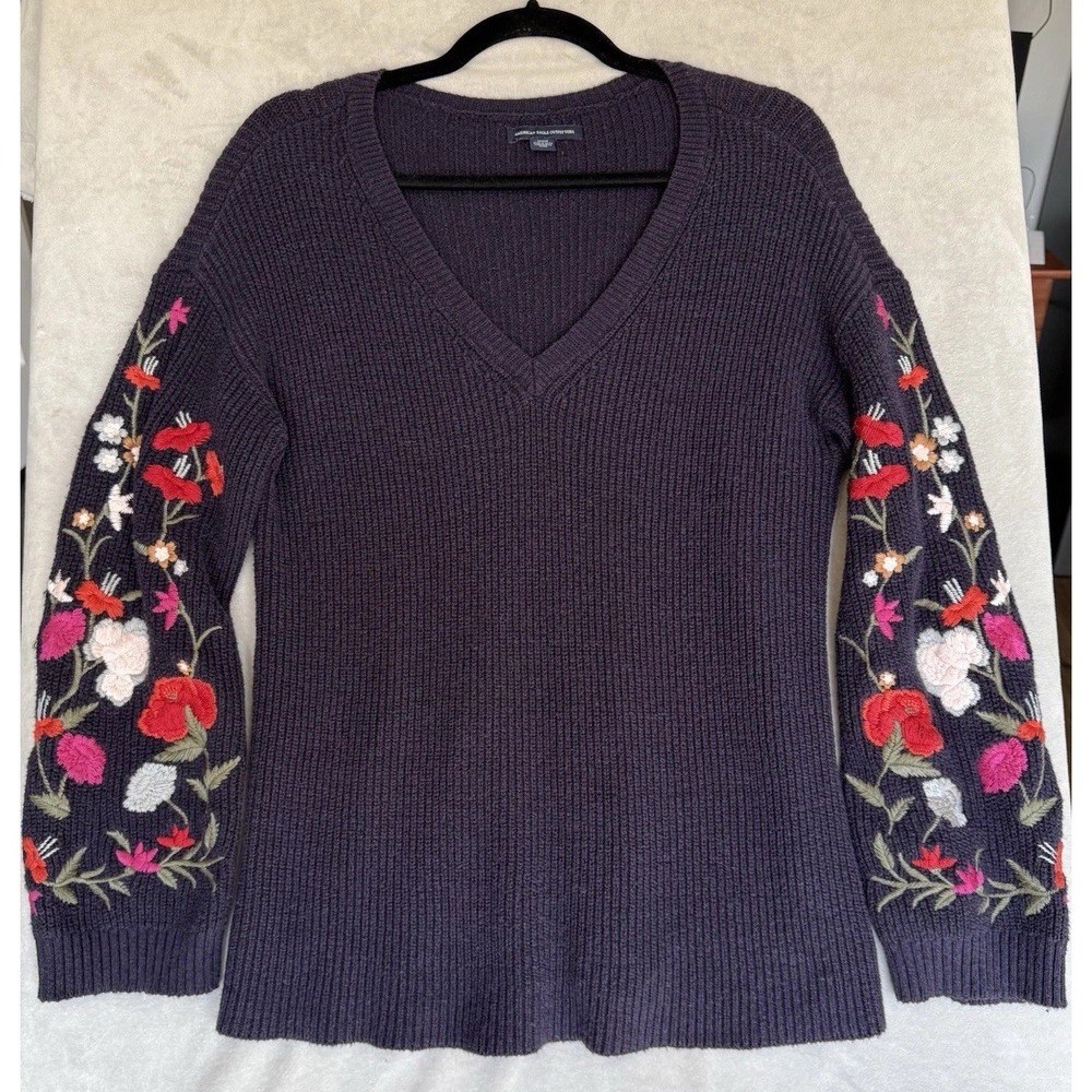 American Eagle Sweater Womens Medium Navy Blue Embroidered Boho Cottagecore - Picture 2 of 8